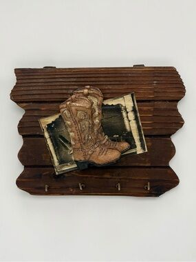 Rustic 1990s Wood Western Cowboy Boot Theme Key Rack with 4 hooks 6 Inch Wide
